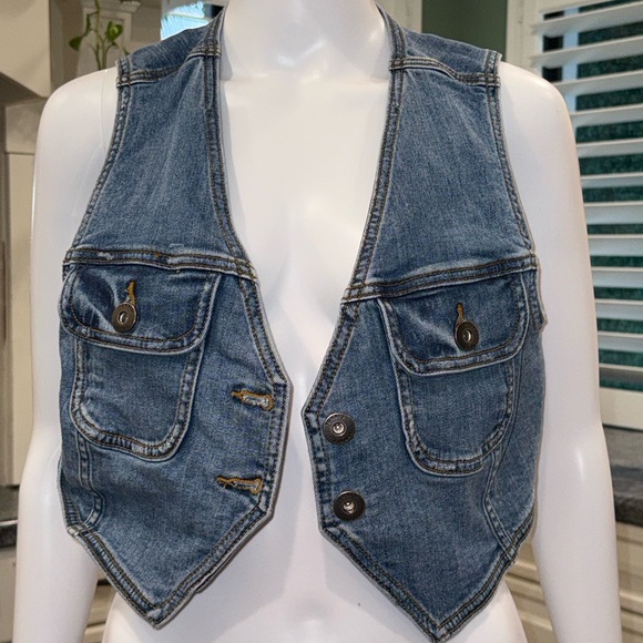 torrid Denim - Torrid Blue Denim Vest with Button Accents 00